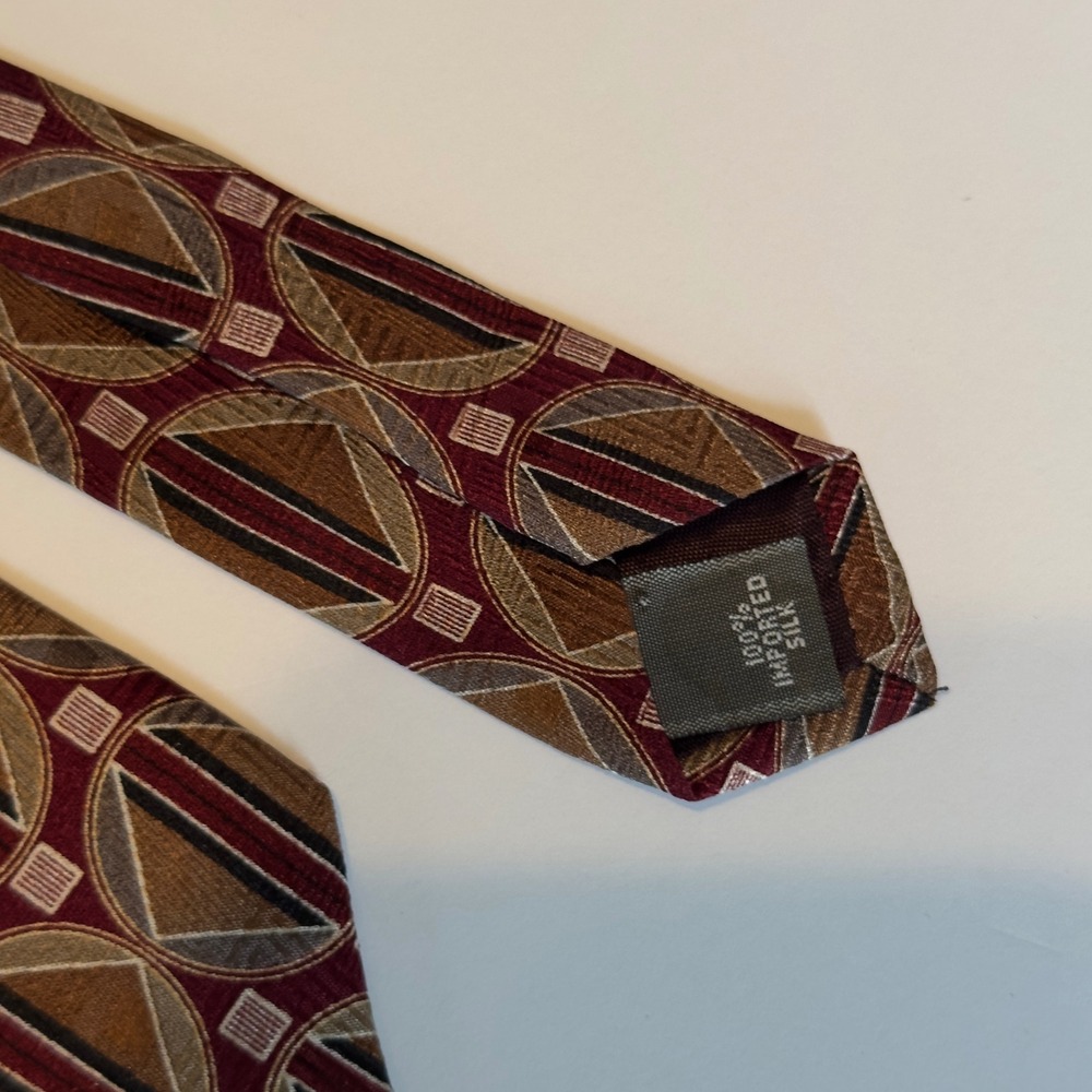 Zylos George Machado Tie Burgundy Brown Geometric Silk Vintage Necktie 55x3.75" - Picture 5 of 5
